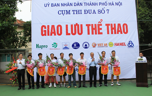 Cụm thi đua số 7 của Thành phố Hà Nội giao lưu thể thao